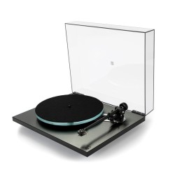 Rega Planar 3 RS Edition giradischi high end con piatto in vetro