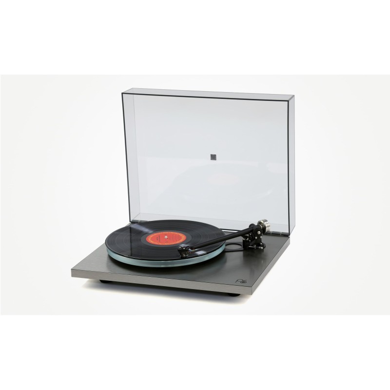 Giradischi Rega Planar 6 RS Edition con coperchio aperto e vinile
