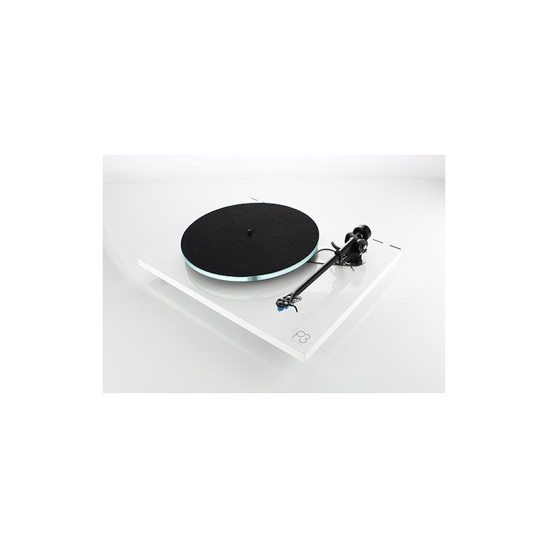 REGA PLANAR 3 2016